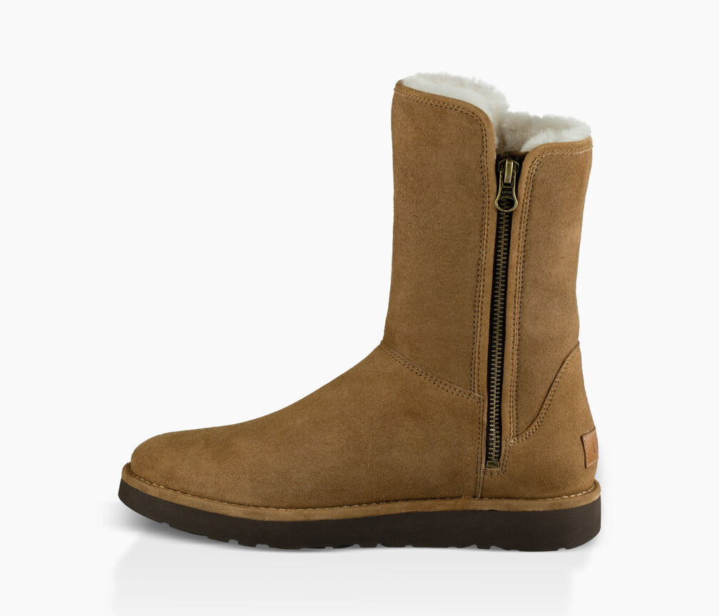 アブリー ショート II 1016589｜クラシックブーツ｜UGG®（アグ）公式オンライン アウトレットストア